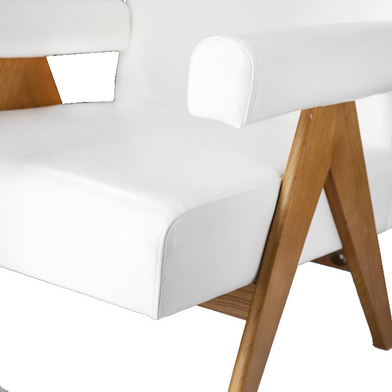 Sillón madera y cuero ecológico reposabrazos Volga