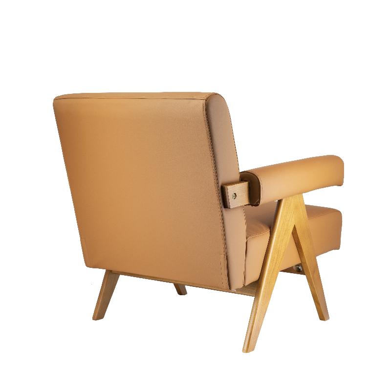 Sillón madera y cuero ecológico reposabrazos Volga