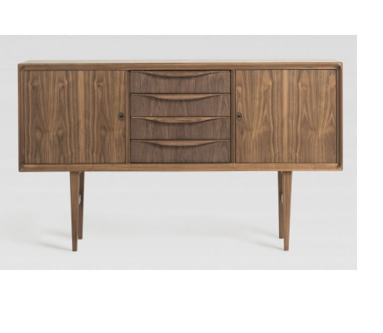 Mobiliário nórdico Kaira